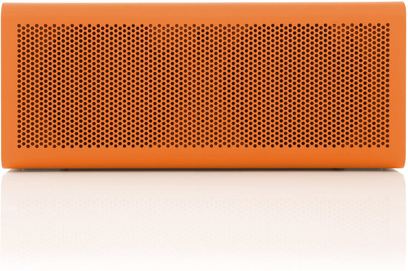 805 Portable Wireless Bluetooth Speaker 18 Hour Playtime Built-in 4400 mAh Power Bank Charger